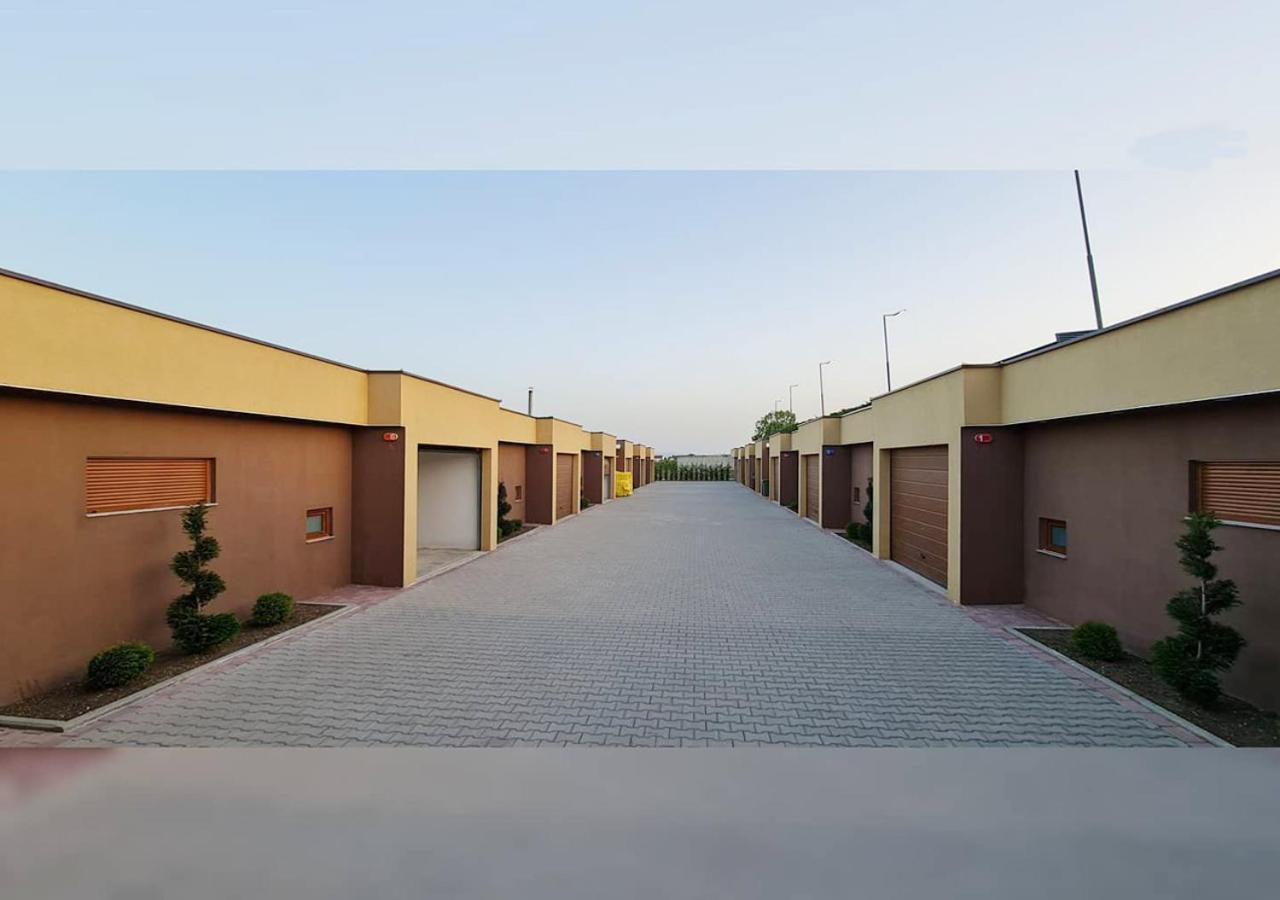 Motel Villa Star Gjilan Ngoại thất bức ảnh